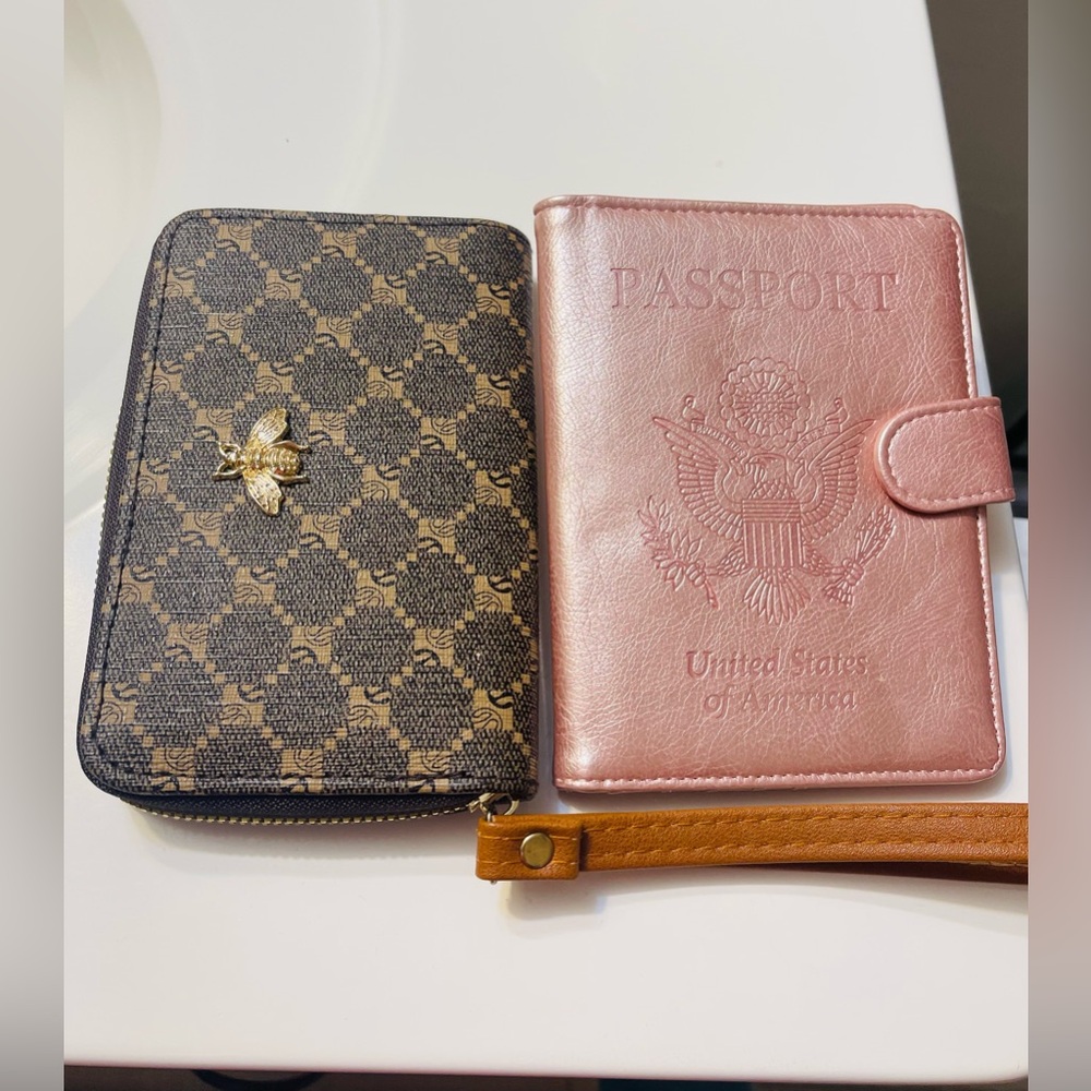TWO Pieces Bee Pattern Wallet and Pink Passport Holder